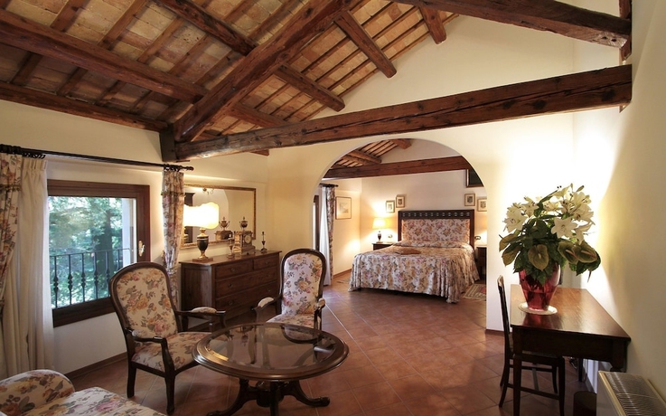 Imagen de la habitación del Hotel Villa Luppis. Foto 2