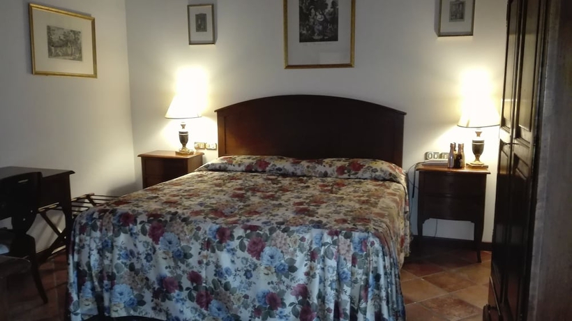 Imagen de la habitación del Hotel Villa Luppis. Foto 13