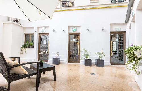 Imagen general del Hotel Villa Lutece Port Royal. Foto 3