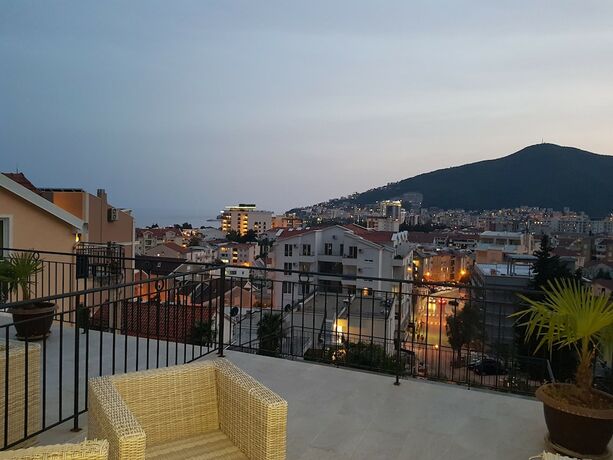 Imagen general del Hotel Villa Lutovac. Foto 8