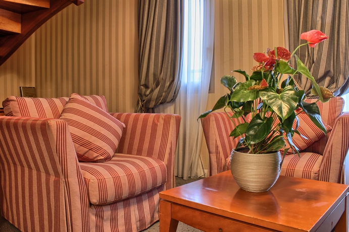 Imagen de los interiores del Hotel Villa Luxembourg. Foto 15