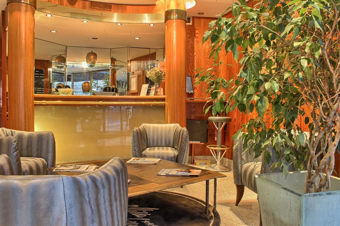 Imagen de los interiores del Hotel Villa Luxembourg. Foto 16