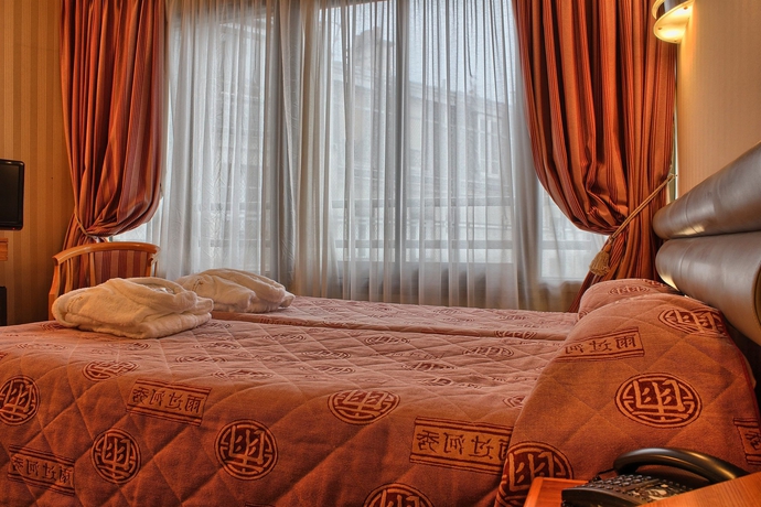 Imagen de la habitación del Hotel Villa Luxembourg. Foto 12