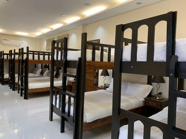 Imagen de la habitación del Hotel Villa MJ Maristela Beach Resort. Foto 15