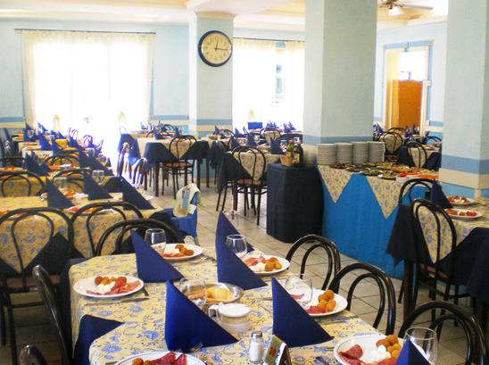 Imagen del bar/restaurante del Hotel Villa Madana. Foto 3