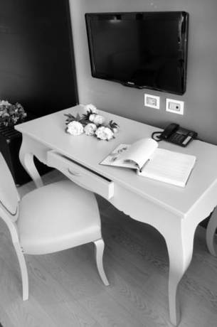 Imagen de la habitación del Hotel Villa Madruzzo. Foto 13