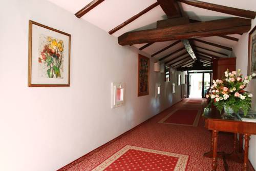 Imagen de la habitación del Hotel Villa Madruzzo. Foto 15