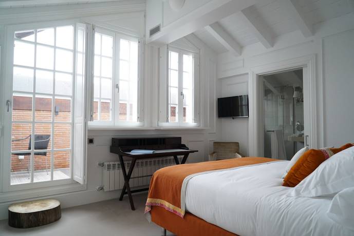 Imagen de la habitación del Hotel Villa Magalean and Spa. Foto 5