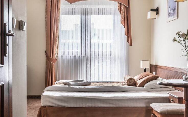 Imagen de la habitación del Hotel Villa Magnat. Foto 13