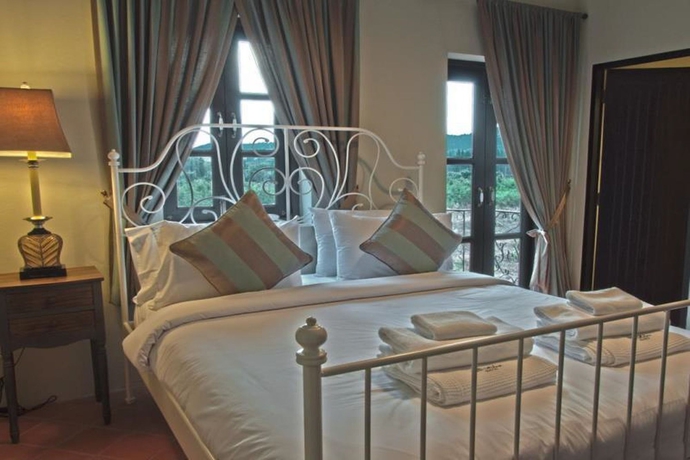 Imagen de la habitación del Hotel Villa Malinee Khao Yai. Foto 8