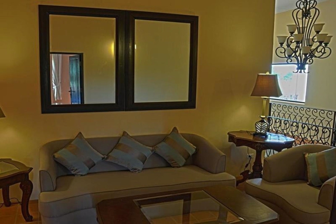 Imagen de los interiores del Hotel Villa Malinee Khao Yai. Foto 16