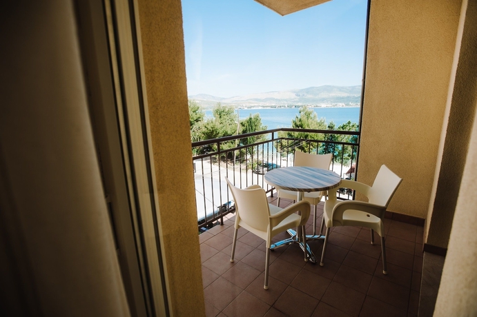 Imagen de la habitación del Hotel Villa Malo More. Foto 8