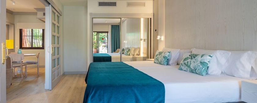 Imagen de la habitación del Hotel Villa Mandi Golf Resort. Foto 9