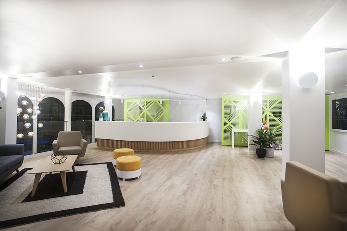 Imagen del bar/restaurante del Hotel Villa Mandi Golf Resort. Foto 2