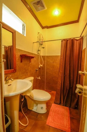 Imagen de la habitación del Hotel Villa Manuel Tourist Inn. Foto 5
