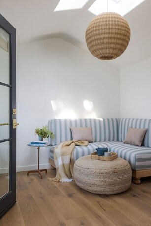 Imagen de la habitación del Hotel Villa Mara Carmel. Foto 5