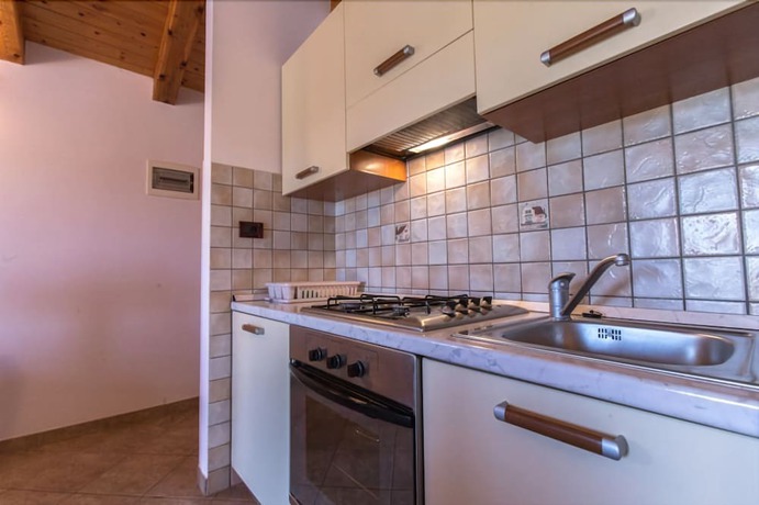 Imagen de la habitación del Hotel Villa Mara. Foto 7