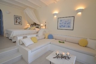 Imagen de la habitación del Hotel Villa Marandi Suites. Foto 9