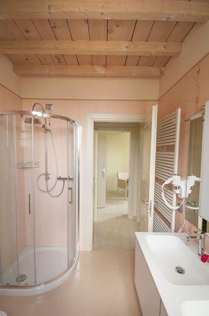 Imagen de la habitación del Hotel Villa Maranello. Foto 12