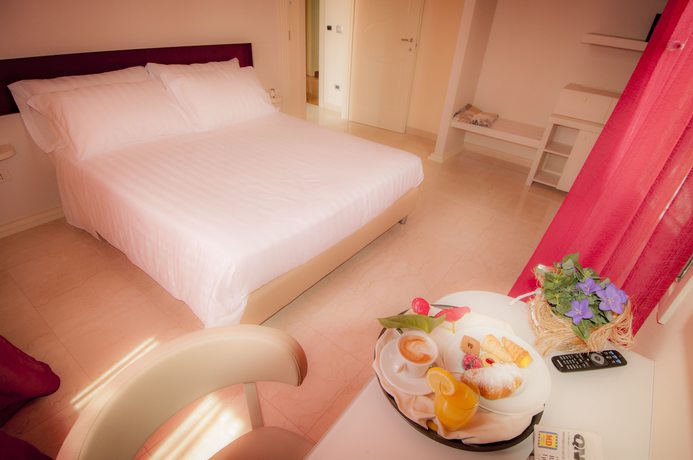 Imagen de la habitación del Hotel Villa Maranello. Foto 18