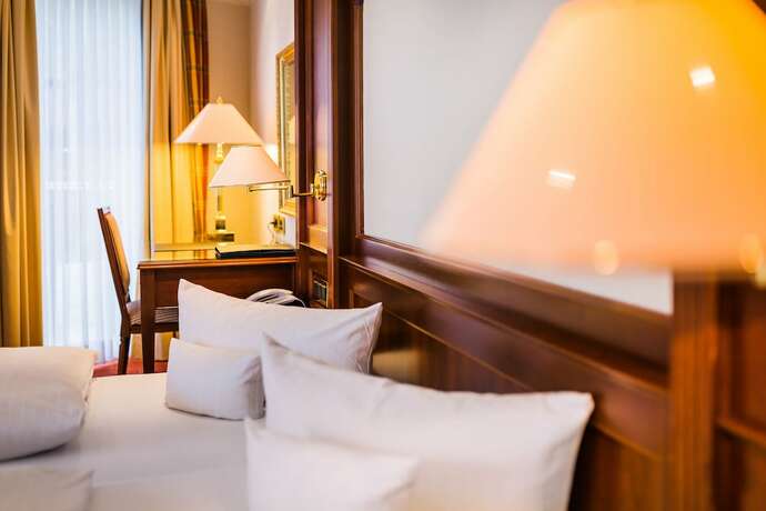 Imagen de la habitación del Hotel Villa Marburg Im Park. Foto 12