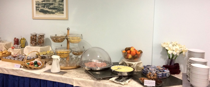 Imagen del bar/restaurante del Hotel Villa Mare. Foto 4