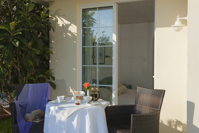 Imagen de los exteriores del Hotel Villa Mare Monte. Foto 3