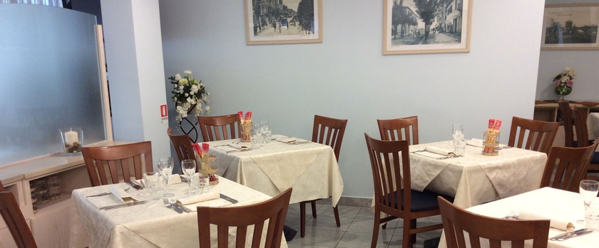Imagen del bar/restaurante del Hotel Villa Mare, Riccione. Foto 2