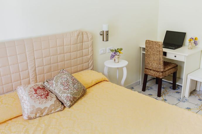 Imagen de la habitación del Hotel Villa Maredona. Foto 5