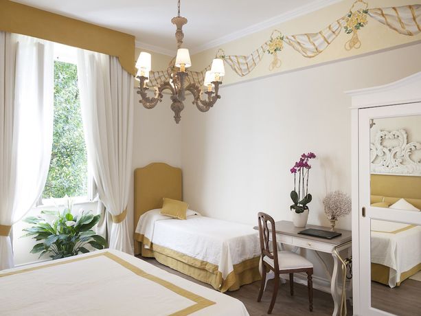 Imagen de la habitación del Hotel Villa Maremonti. Foto 12