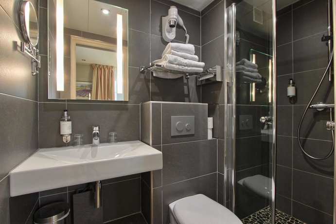 Imagen de la habitación del Hotel Villa Margaux Opera Montmartre. Foto 7