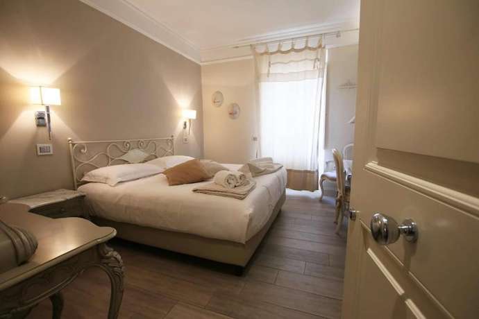 Imagen de la habitación del Hotel Villa Margherita, Livorno. Foto 2