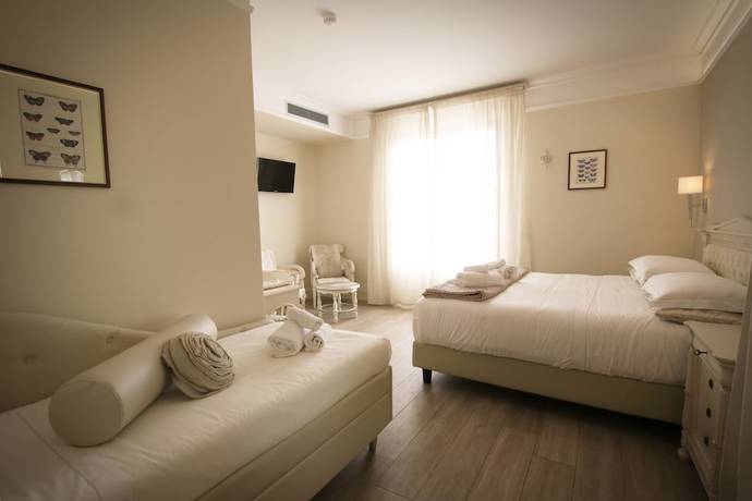 Imagen de la habitación del Hotel Villa Margherita, Livorno. Foto 4