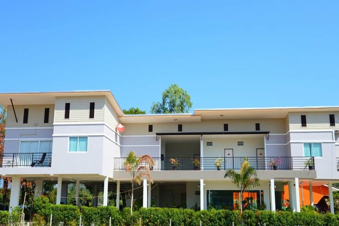 Imagen de los exteriores del Hotel Villa Marh Du. Foto 16
