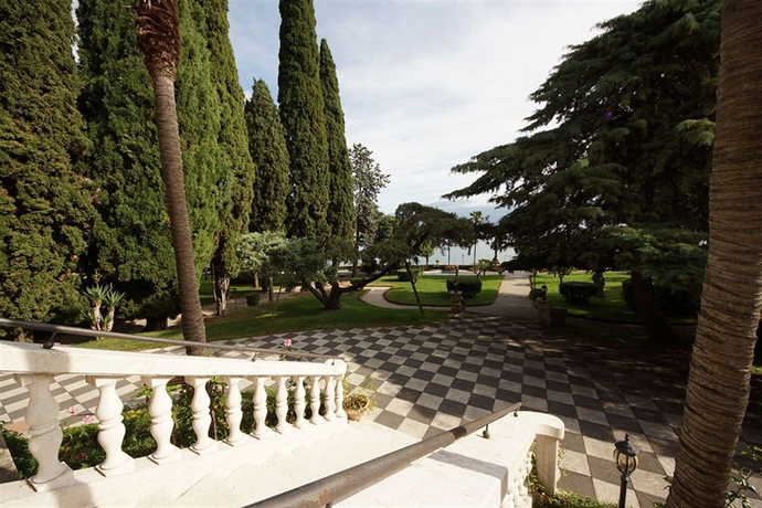 Imagen de los exteriores del Hotel Villa Maria Au Lac. Foto 11