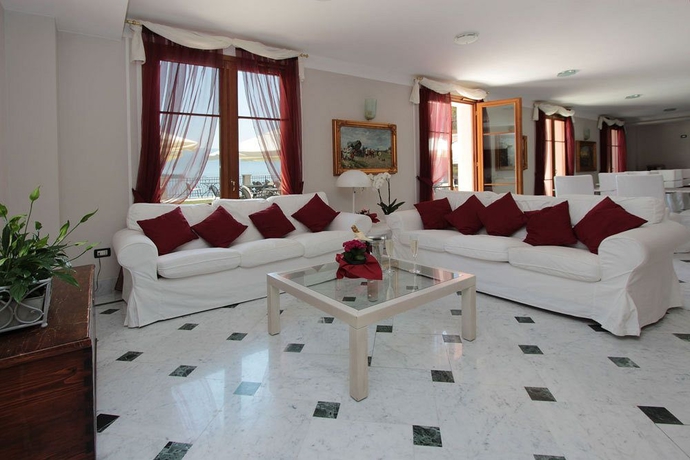 Imagen de los interiores del Hotel Villa Maria Au Lac. Foto 16