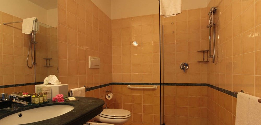 Imagen de la habitación del Hotel Villa Maria Au Lac. Foto 6