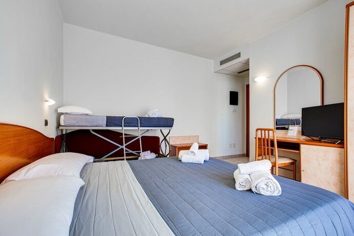 Imagen general del Hotel Villa Maria, Cesenatico. Foto 11