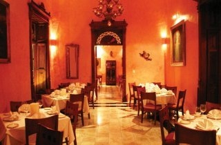 Imagen del bar/restaurante del Hotel Villa Maria Hotel & Restaurant. Foto 3