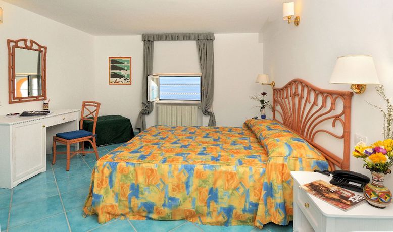 Imagen de la habitación del Hotel Villa Maria Luigia. Foto 2