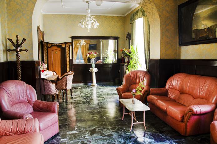 Imagen de los interiores del Hotel Villa Maria, N&aacute;poles. Foto 18