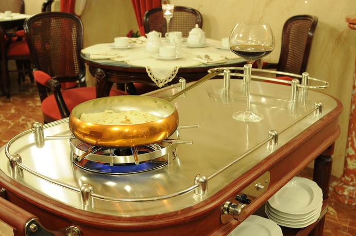 Imagen del bar/restaurante del Hotel Villa Maria, N&aacute;poles. Foto 4