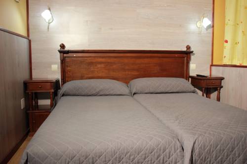 Imagen de la habitación del Hotel Villa Maria, REVILLA DE CAMARGO. Foto 16