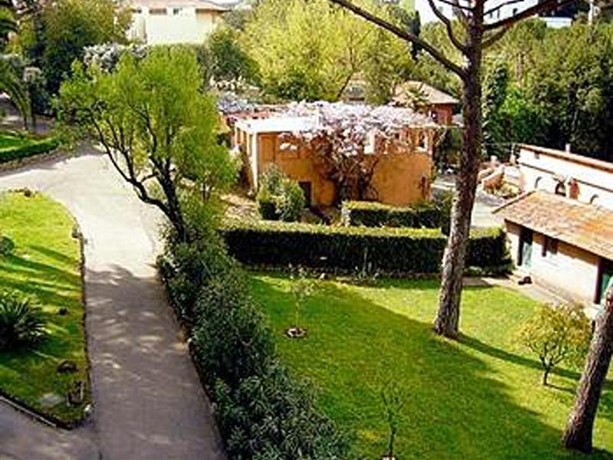 Imagen general del Hotel Villa Maria Regina. Foto 5