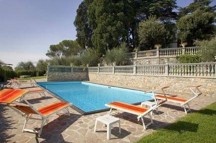 Imagen general del Hotel Villa Maria, Vico. Foto 9