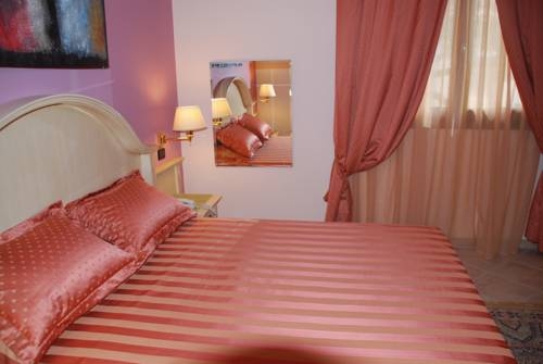 Imagen general del Hotel Villa Maria, Vico. Foto 12