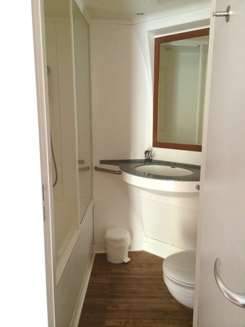 Imagen de la habitación del Hotel Villa Mariale. Foto 8