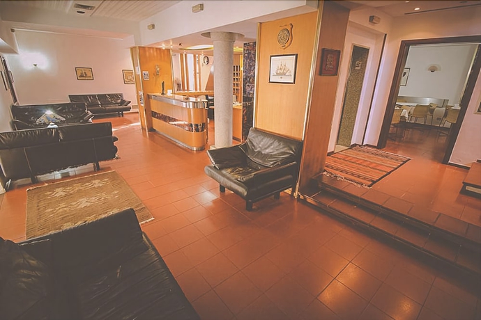 Imagen de los interiores del Hotel Villa Marina, La Maddalena. Foto 19