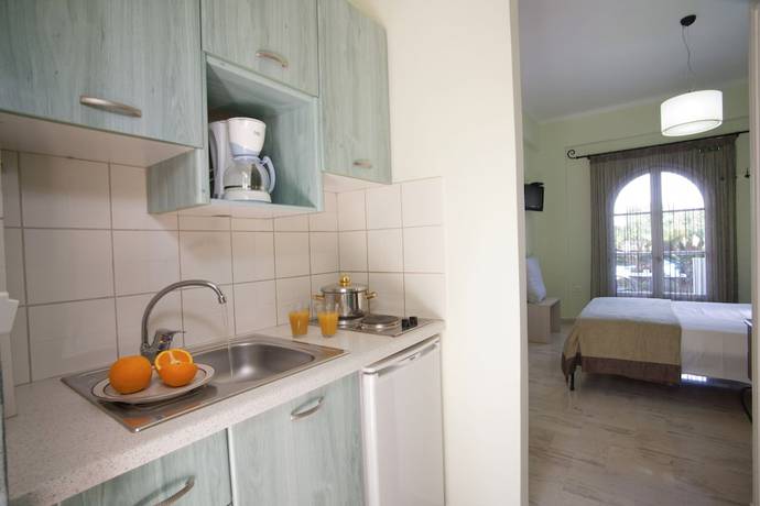 Imagen de la habitación del Hotel Villa Marina, L&eacute;ucade. Foto 19
