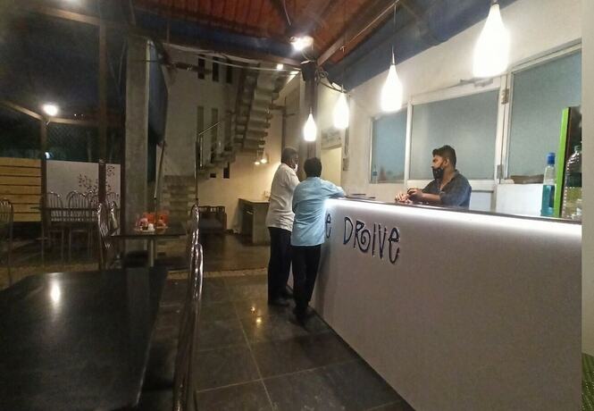 Imagen general del Hotel Villa Marine. Foto 5